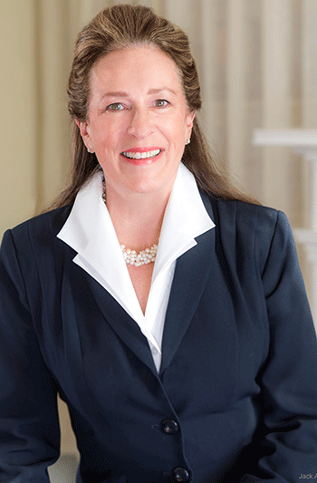 ECBusch headshot.png